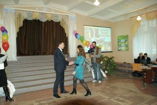 Школа №13 у Кам`янському відзначила свій п`ятдесятий день народження